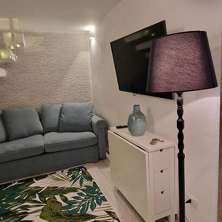 Case Di Paola Via Crisanzio Bari Exterior foto
